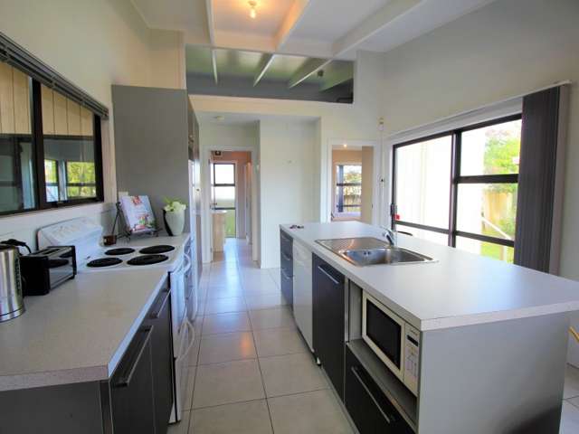 32a Pine Avenue Bader_2