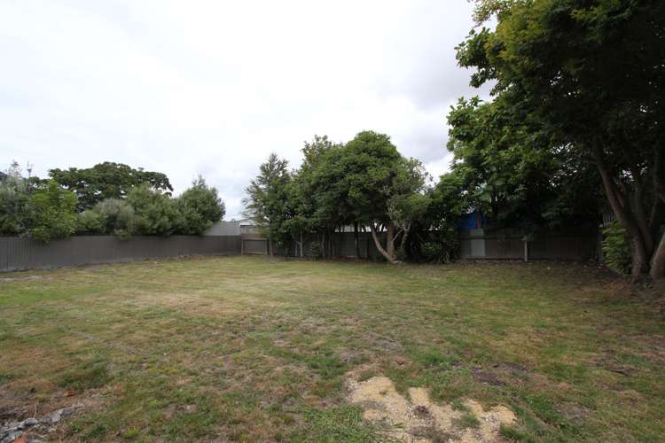 9 Flanders Avenue Onekawa_2