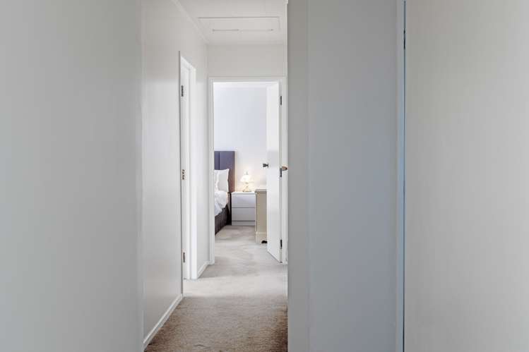 9 Russell Street Otane_11