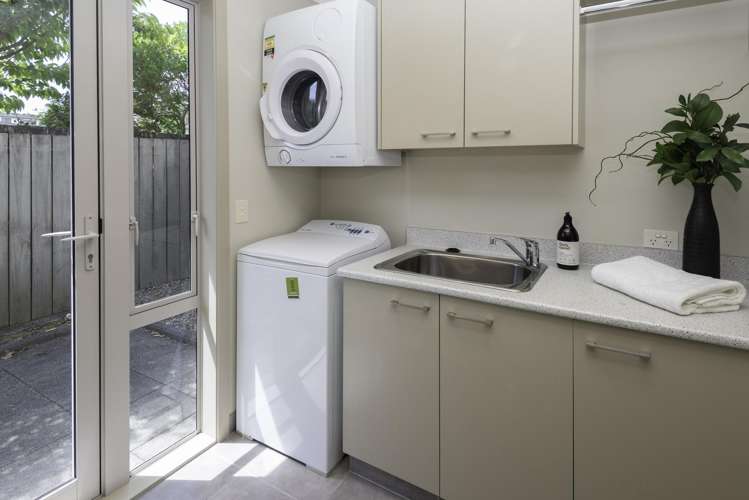 79a The Parade Bucklands Beach_23