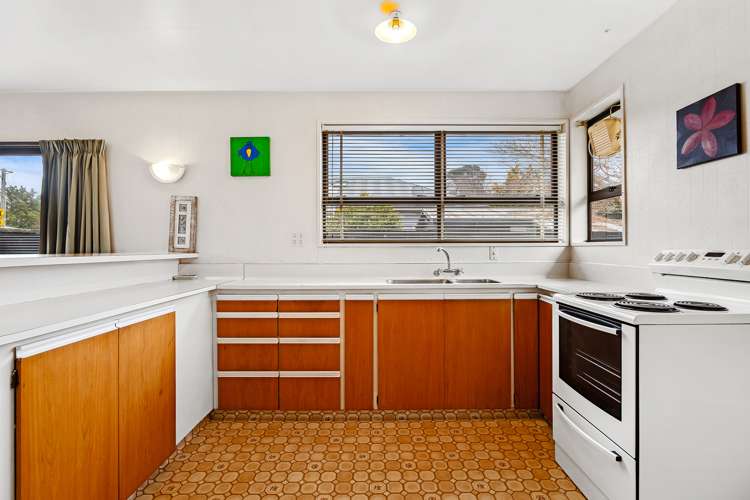 198 Gayhurst Road Dallington_6