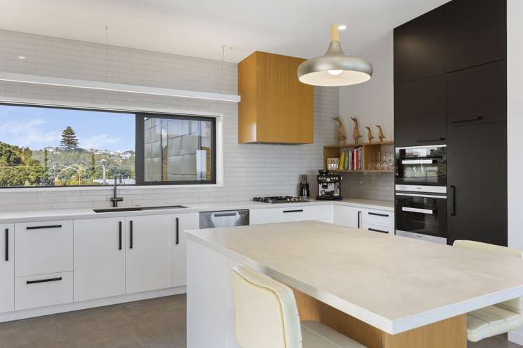 2 Roy Terrace Moturoa_17