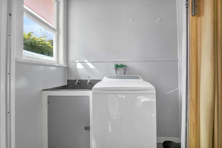 71 Awanui Street Merrilands_16