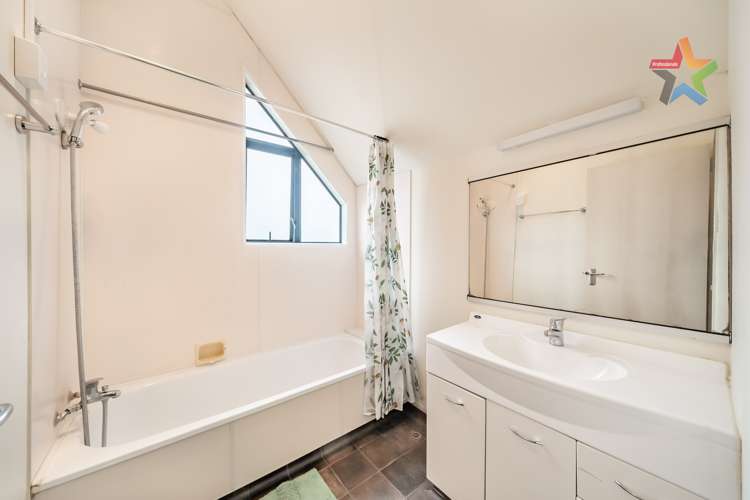 2/72 Waiwhetu Road Waiwhetu_10