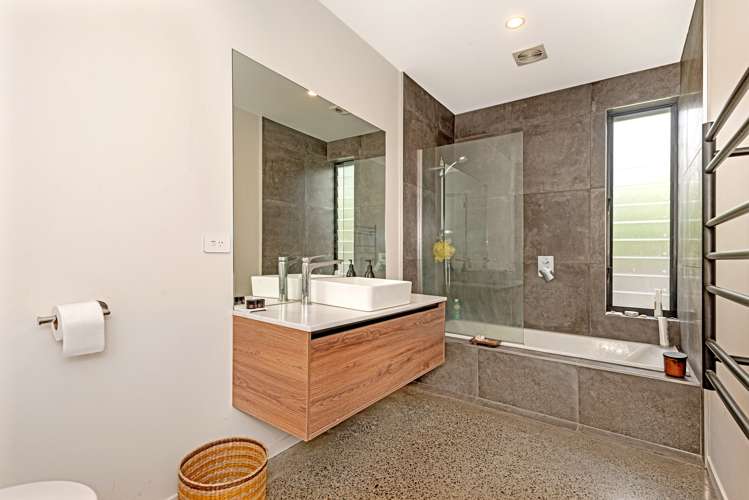 126 Wairere Road Wainui_13