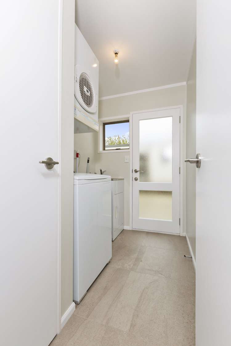 78 Carnoustie Drive Wattle Downs_15