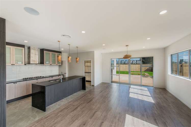 39 Timmer Road Flat Bush_5