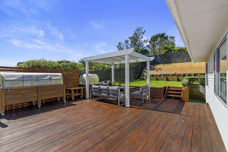 25 Griffiths Grove Newlands_24