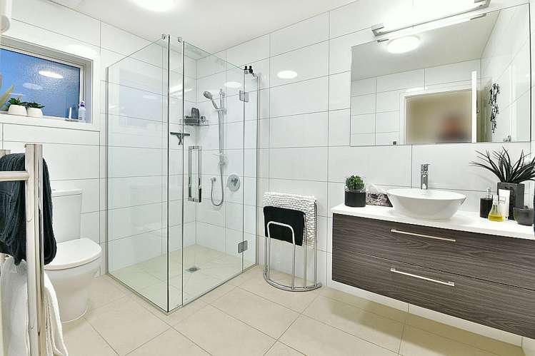 2 Sunshine Terrace Orewa_15