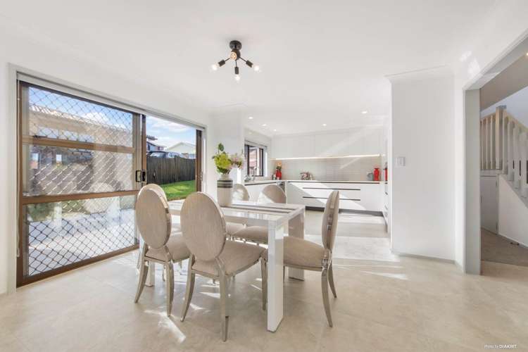 8 Tirohunga Drive Henderson_3