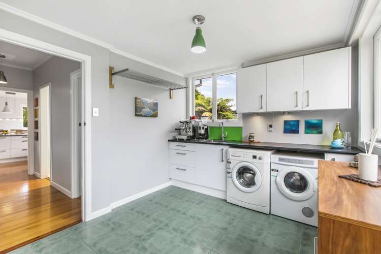 3 Rosecamp Road Beach Haven_10