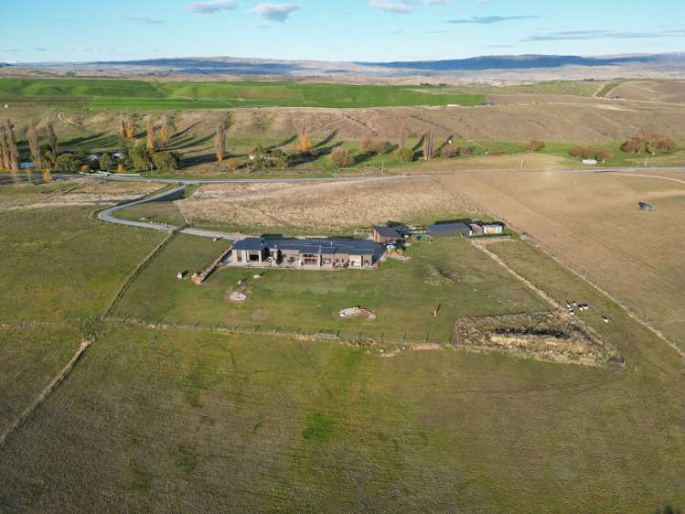 309 Golden Road Alexandra_4