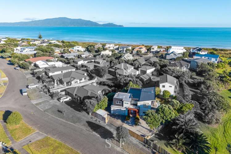 155 Field Way Waikanae Beach_30