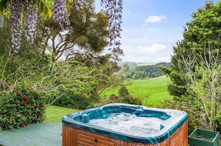 19 Awaroa Landing Road Whangape_17