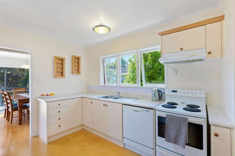 22 Liston Crescent Cockle Bay_38