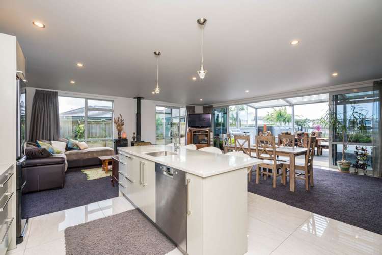 5 Martingale Lane One Tree Point_5