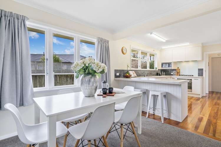 18a Avalon Crescent Avalon_10