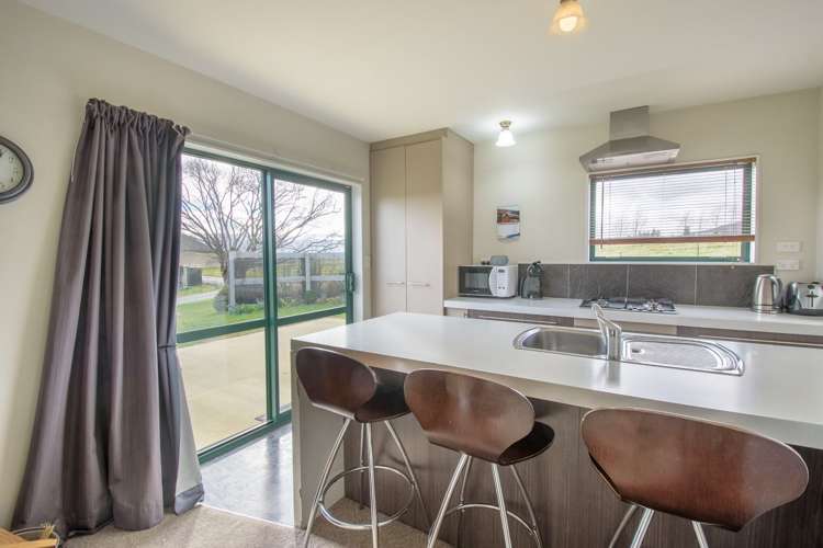 170 Ruffell Road Westland Surrounds_15