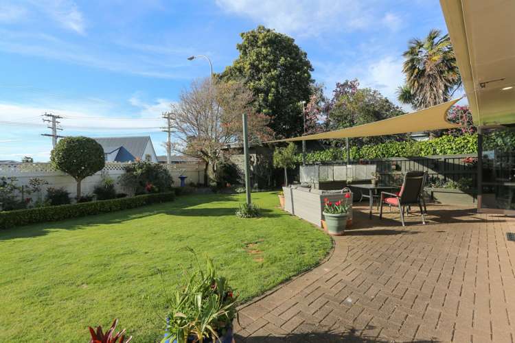 192 Levers Road Matua_12