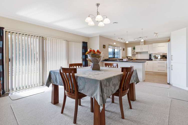 104 Basley Road Owhata_3