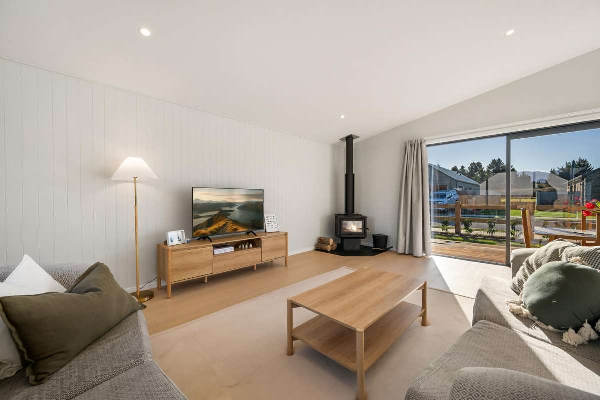 4 Moonstone Street_2