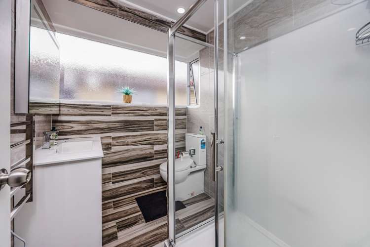 17 Cardiff Road Pakuranga_13