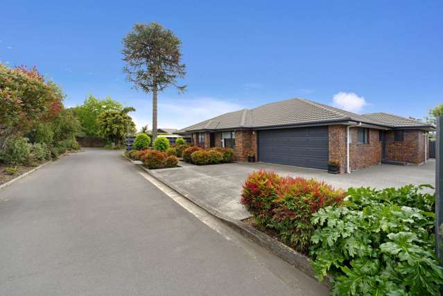 Family Friendly Burwood Beauty!