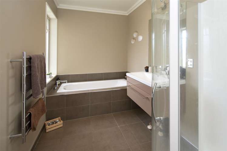 36 Globe Bay Drive Templeton_18