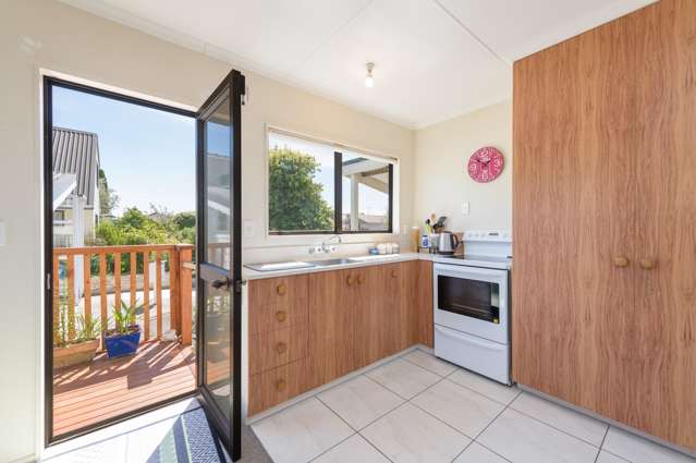 6 Birchwood Grove Richmond_2