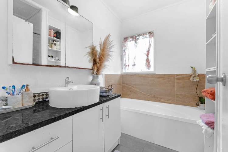 3 Yearsley Place Manurewa_15