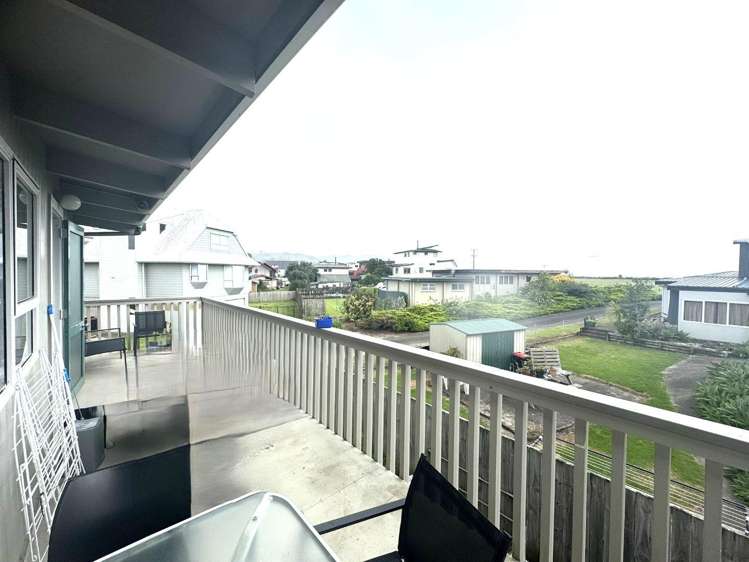 1B Bruce Street (Upstairs) Whitianga_12