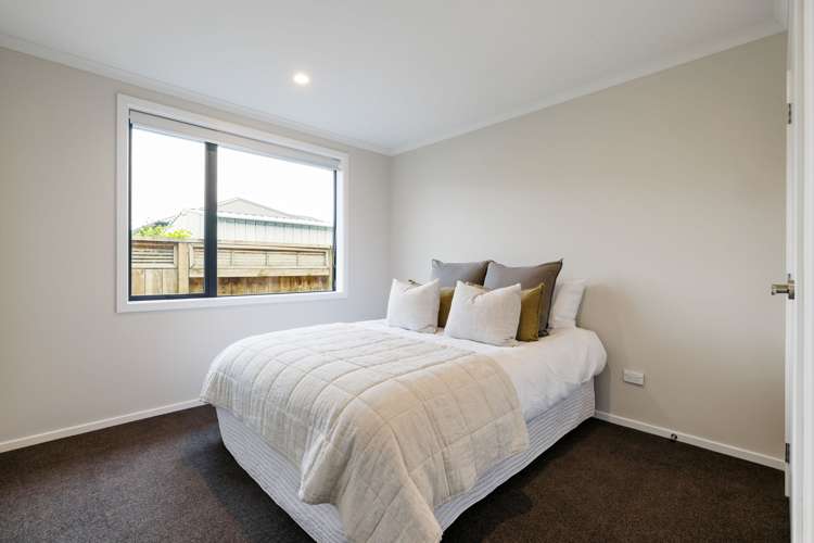 67 Jarrett Terrace Leamington_17