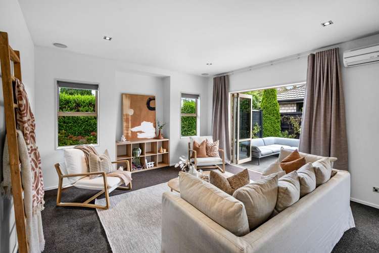 5 Millpark Place Northwood_11