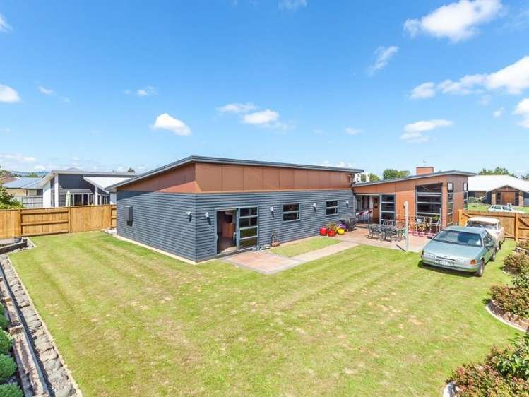 39 Liberty Grove Kelvin Grove_17