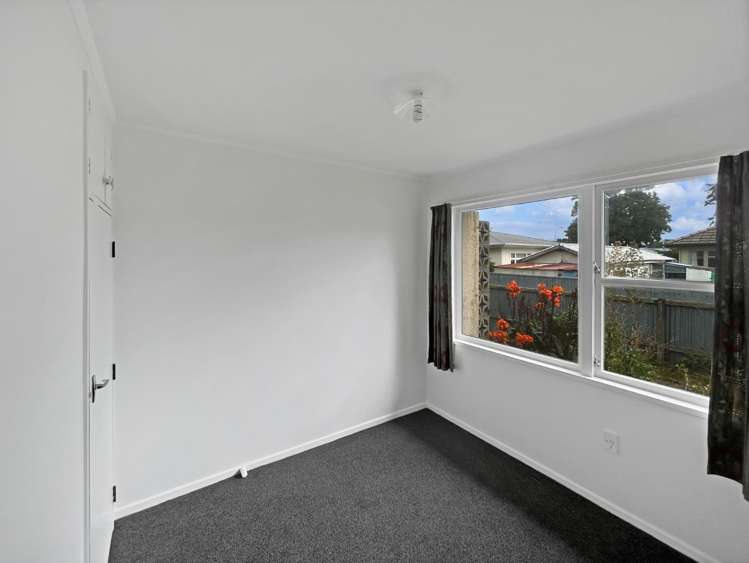 87 Featherston Street 10930_2