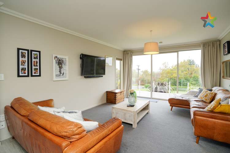 27 Main Street Otautau_4