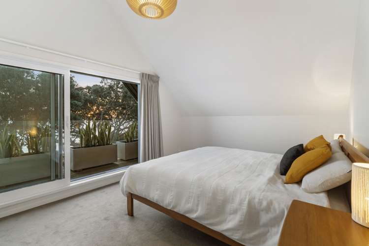 1/259 Jervois Road Herne Bay_13