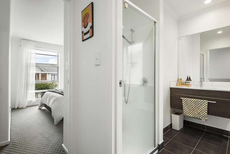 6 Lester Street Hobsonville_11