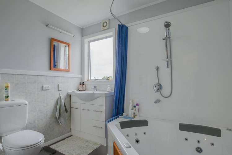 176 Campbells Road Waimate_14