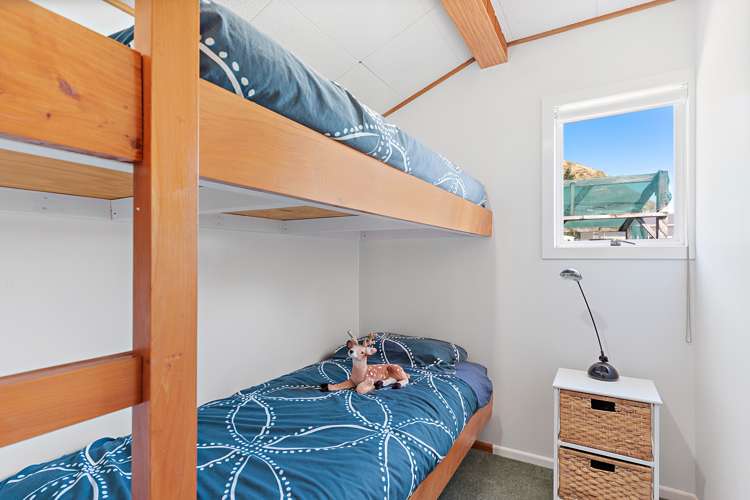 17 Te Miha Crescent Cape Palliser_10