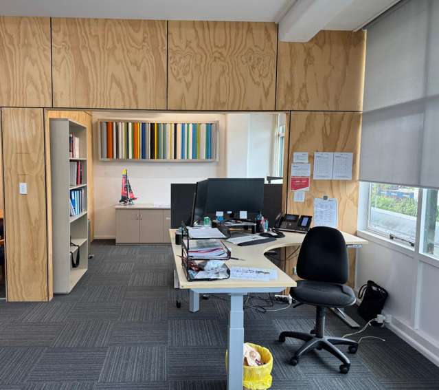 Office Opportunity in a Great Location!