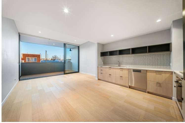  4/14 Todd Plaza New Lynn_7