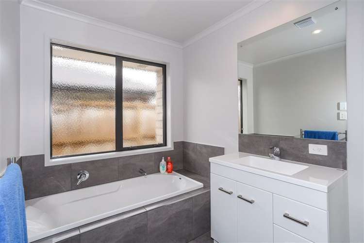 26 Fletcher Lane Patumahoe_13