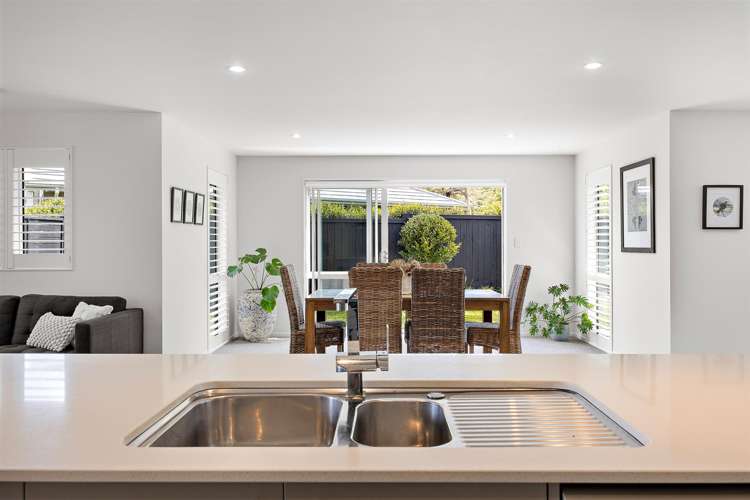 36 Crabb Fields Lane Riverhead_8