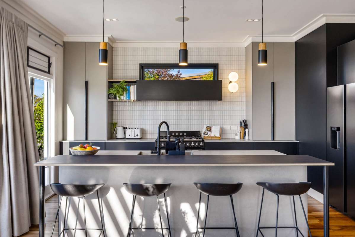 91 Landscape Road_2
