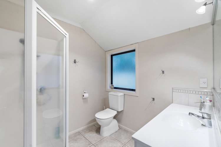 9 Aylesbury Court Rototuna North_11