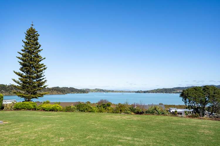 26 Muritai Road Parua Bay_8