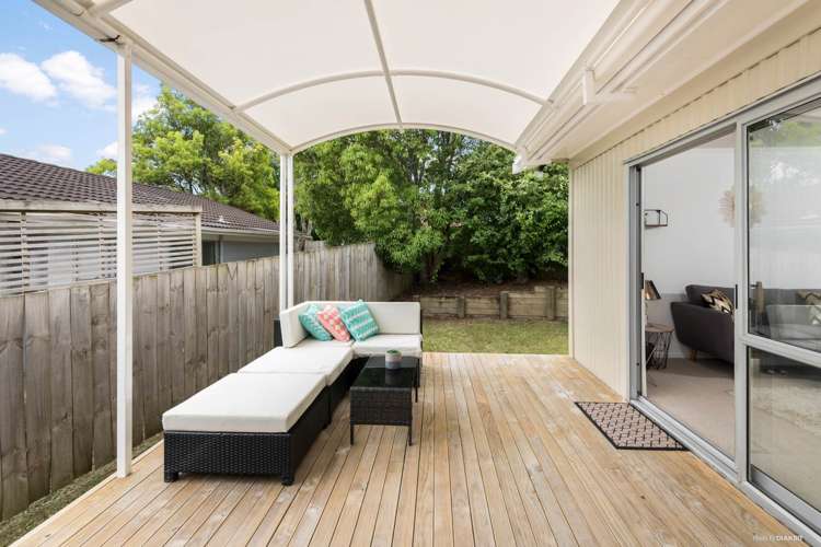 7 Lancelot Place Glenfield_13