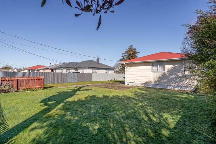 56 Stuart Crescent Masterton_12