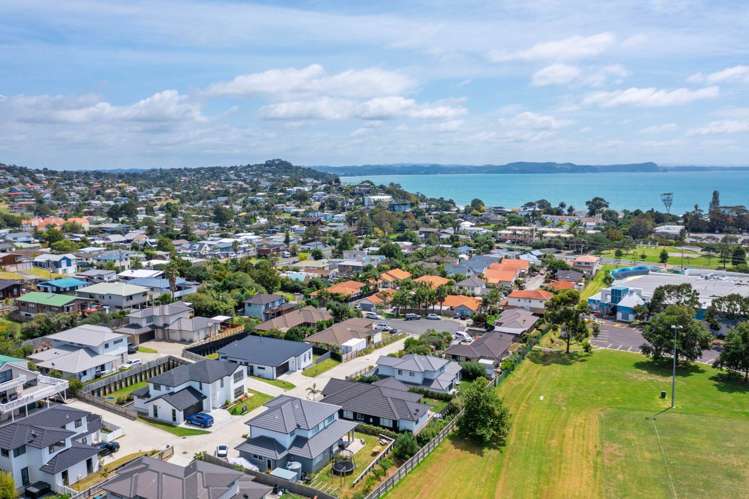 2 Pae Moana Place Stanmore Bay_23